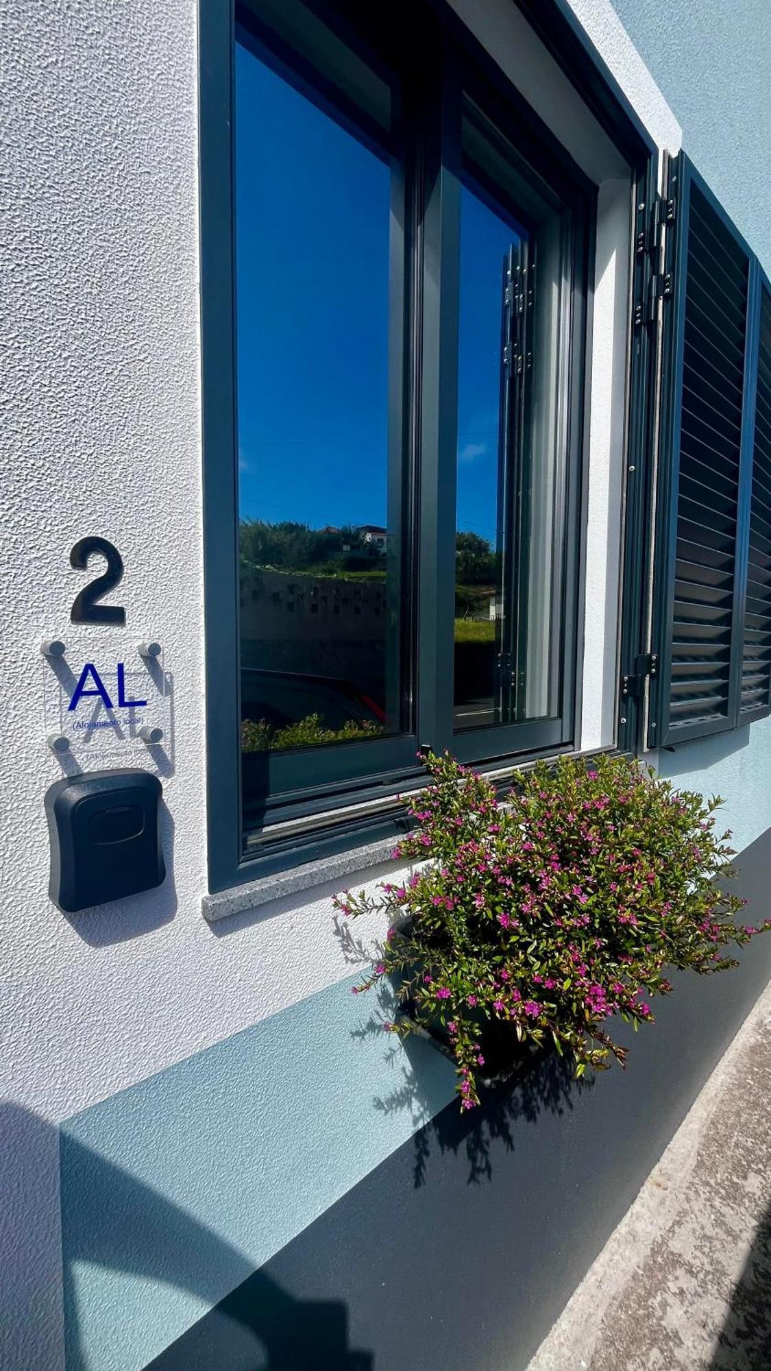 Anastacio Tiny House Apartment Porto Moniz Exterior photo